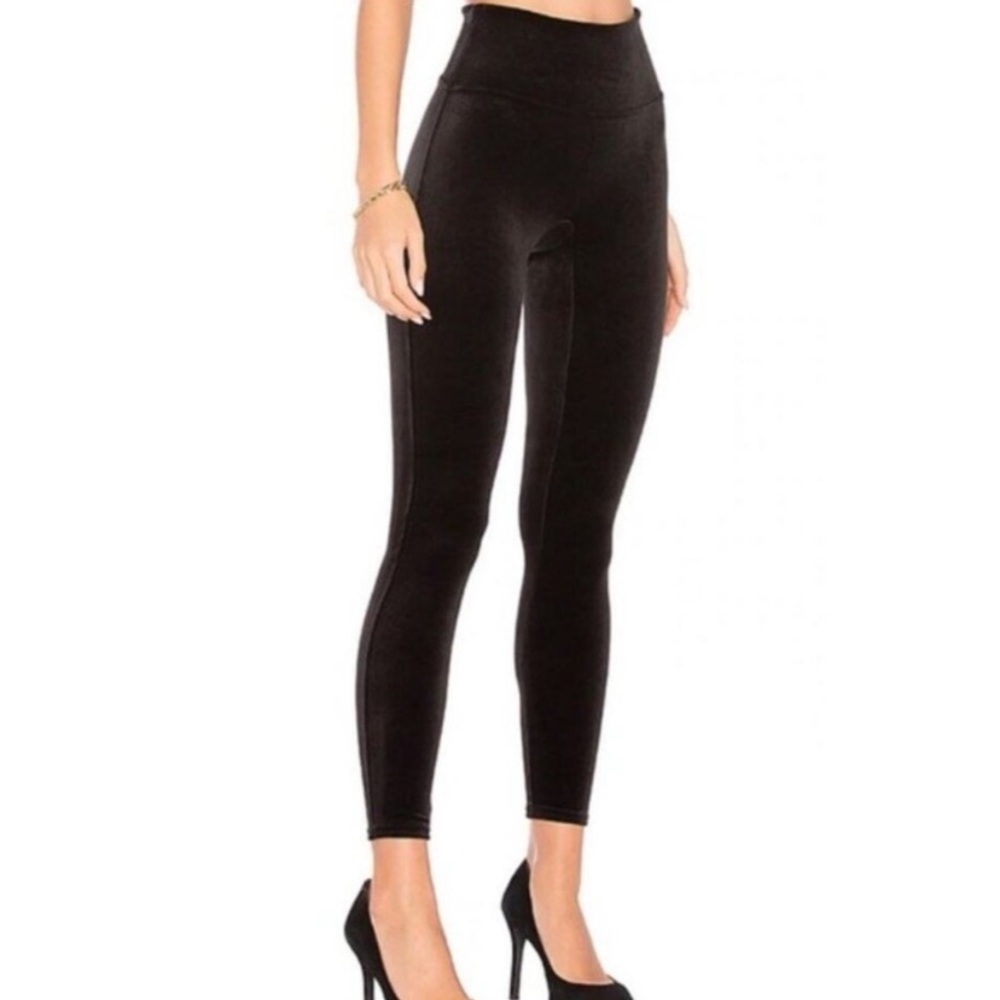 SPANX Velour Shaping High Rise Leggings in Black - XL